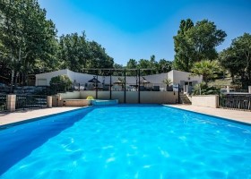La Vallee Verte in de Gard Languedoc-Rousillon Frankrijk zwembad Camping La Vallee Verte  30pluskids