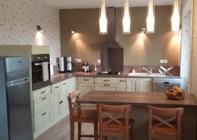 Domaine Laubaro in Azerat, Frankrijk La Noisette keuken Domaine Laubaro 30pluskids