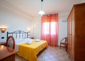 Agriturismo Ninea in Calabrie, Italie appartement slaapkamer Agriturismo Ninea 30pluskids
