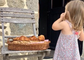 4. Mazieras in de Dordogne, Frankrijk broodjes service Maziéras - vakantiehuizen 30pluskids