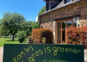 Het gras is groener in Beynat, Frankrijk Welkom Het gras is groener 30pluskids