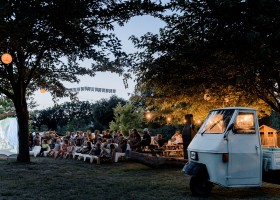 Camping Sempreverde in Le Marche, Italie bioscoop Camping Sempreverde 30pluskids