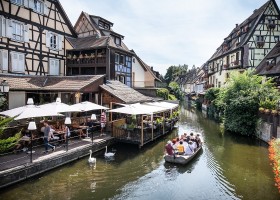 Huttopia CityKamp Camping de l'Ill Colmar, Frankrijk Colmar CityKamp Camping de l'Ill Colmar 30pluskids