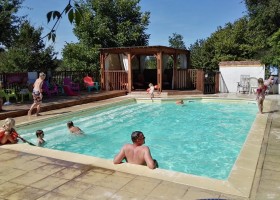 Le Petit Mas d'Ile in de Charente, Frankrijk zwembad 2020 Le Petit Mas d'Ile 30pluskids