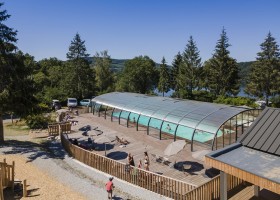 Camping Huttopia Lac de la Siauve, Frankrijk zwembad Camping Huttopia Lac de la Siauve 30pluskids