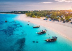 Travelnauts Tanzania Zanzibar strand Travelnauts rondreis Tanzania  30pluskids