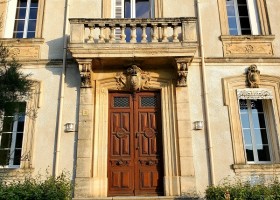 Unique Boutique Houses in de Aude, Zuid-Frankrijk MANOIR voorzijde Unique Boutique Houses 30pluskids