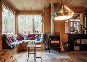 Treelodge in de Kempen, Belgie woonkamer PERS_HIGH_©LUCID_TREELODGE_jan22_025 Treelodge 30pluskids