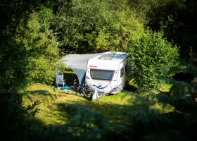 Camping Domaine Le Peyral in Herault Zuid-Frankrijk kampeerplek Le Peyral (2) Camping Domaine le Peyral 30pluskids