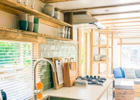 STOERbuiten Belves, Frankrijk MP keuken STOERbuiten Belves lodge, Dordogne 30pluskids