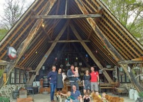 Domaine Les Champeaux in de Auvergne, Frankrijk bar Domaine Champeaux 30pluskids