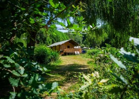 Camping Domaine Le Peyral Zuid-Frankrijk accomodaties Camping Domaine le Peyral 30pluskids