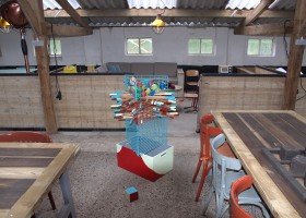 Glamping De Bosweide in Alphen, Noord-Brabant, Nederland recreatieruimte Glamping de Bosweide 30pluskids