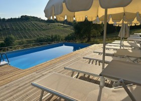 Casa Buonavecchia in Le Marche, Italie accommodatie zwembad uitzicht Agriturismo Casa Buona Vecchia 30pluskids