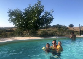 13 Domaine du Cammazet in Lapenne, Frankrijk zwembad Domaine du Cammazet 30pluskids