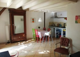 Les Escaliers de La Combe in de Lot, Frankrijk gîte - eethoek - keuken 4 Les Escaliers de La Combe  30pluskids