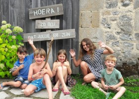 Abbaye du Palais in Thauron, Frankrijk kinderen Abbaye du Palais  30pluskids