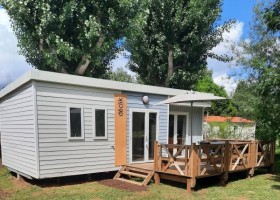 Camping de Salviac Lot et Garonne Frankrijk Bell luxe mobil home verkleind Camping de Salviac 30pluskids