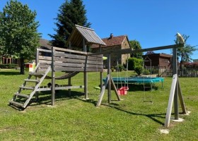 Het gras is groener in Beynat, Frankrijk Tuin Het gras is groener 30pluskids