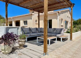 Finca Vellie in Benissa, Spanje terras zwembad 2 Finca Vellie 30pluskids