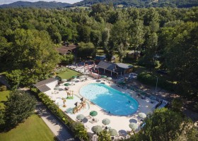 Camping Huttopia Beaulieu sur Dordogne, Frankrijk ManuReyboz Camping Huttopia Beaulieu sur Dordogne 30pluskids