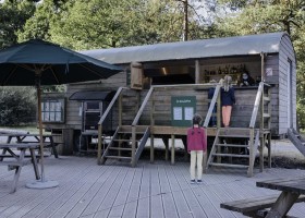 Camping Huttopia Lac de Sille, Frankrijk roulotte Camping Huttopia Lac de Sillé 30pluskids