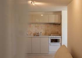 NOUS-VOUS in Agel, Frankrijk keuken 2 NOUS Petits Lofts 30pluskids