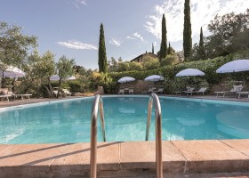 Tritt Agriturismo Cerretelle in Toscane, Italie zwembad 2 Agriturismo Cerretelle 30pluskids