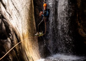 Canigou outdoor op camping Le Rotja in de Pyreneeen Frankrijk activiteit Canigou Outdoor op Camping Le Rotja 30pluskids