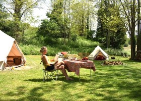 La Chouette in de Gers, Frankrijk Tipi kampeerplek La Chouette 30pluskids