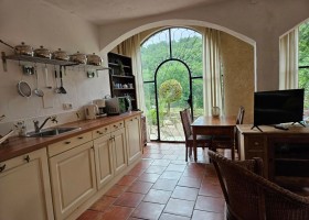 Font Neuve tussen Lot en Dordogne Frankrijk keuken Font Neuve 30pluskids