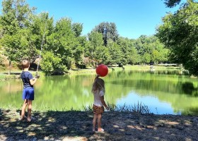 Le Petit Domaine de Touffailles in de Tarn-et-Garonne, Frankrijk kids vissen Le Petit Domaine de Touffailles 30pluskids