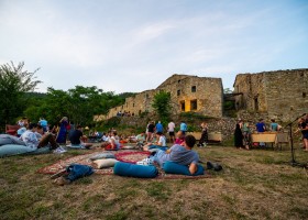Novanta in Toscane, Italie aperitief Novanta 30pluskids