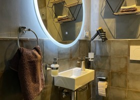 Verdmont in Acqui Terme, Piemonte, Italie badkamer Verdmont 30pluskids