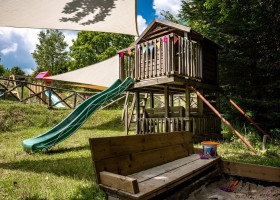 Casale Il Sogno in Umbrie, Italie 30plus 5 speeltuin Casale il Sogno  30pluskids
