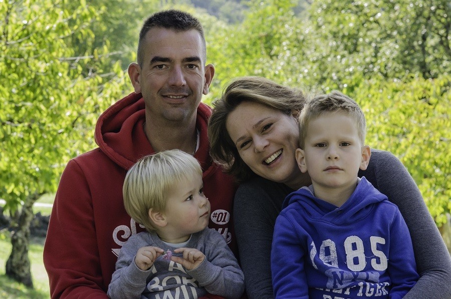 Camping Les Charmilles Ardeche Frankrijk eigenaren Camping les Charmilles 30pluskids logo