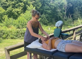 Morvan Rustique in Saint Prix en Morvan, Frankrijk massage Morvan Rustique 30pluskids