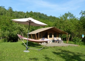 Sopra e Sotto in Montelparo, Italie safaritent met hangmat Sopra e Sotto, Agriturismo & Outdoor 30pluskids