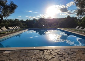 Pian della Bandina in Umbrie, Italie zwembad in zon La Casa dei Contadini 30pluskids