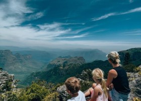 My Africa Travel rondreis Zuid-Afrika uitzichtspunt Familie rondreis Zuid-Afrika van My Africa Travel 30pluskids
