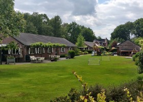 In de Vlinderkes in Arcen, Nederland speeltuin buiten In de Vlinderkes 30pluskids