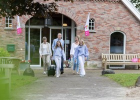 t Keampke in Twente, Nederland aankomst gasten receptie 't Keampke n 't Keampke 30pluskids