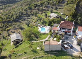 Quinta Vida Verde in Leiria, Portugal birdview Quinta Vida Verde 30pluskids