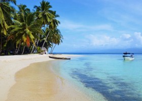 Travelnauts Panama San Blas eilanden strand Travelnauts Rondreis Panama 30pluskids