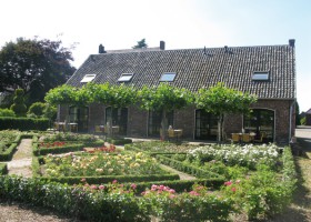 2351_2.jpg De Rozenhorst 30pluskids