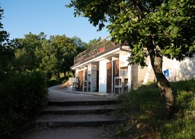 Casa Tartufo in Le Marche, Italie sanitairgebouw Casa Tartufo 30pluskids