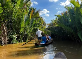 NRV Reizen Vietnam boottocht NRV Familiegroepsreis Vietnam 30pluskids