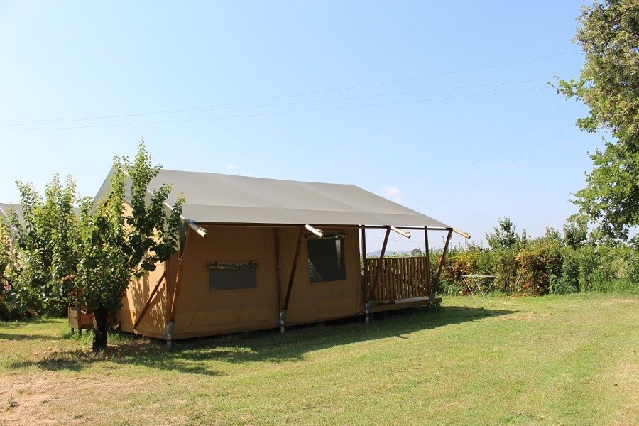 Tendi Eucaliptus tent 2016.jpg Tendi Safari- en Lodgetenten 30pluskids image gallery