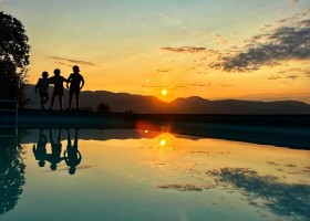 Camping La Luna in Le Marche Italie zonsondergang Camping La Luna 30pluskids