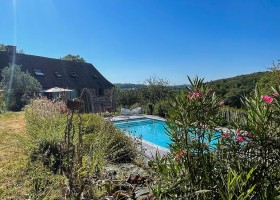 Maison Rouge in de Dordogne Frankrijk zwembad Domaine Maison Rouge 30pluskids